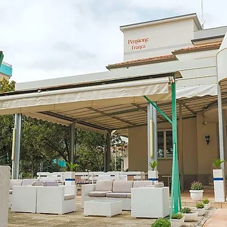 Franca Otel 2*